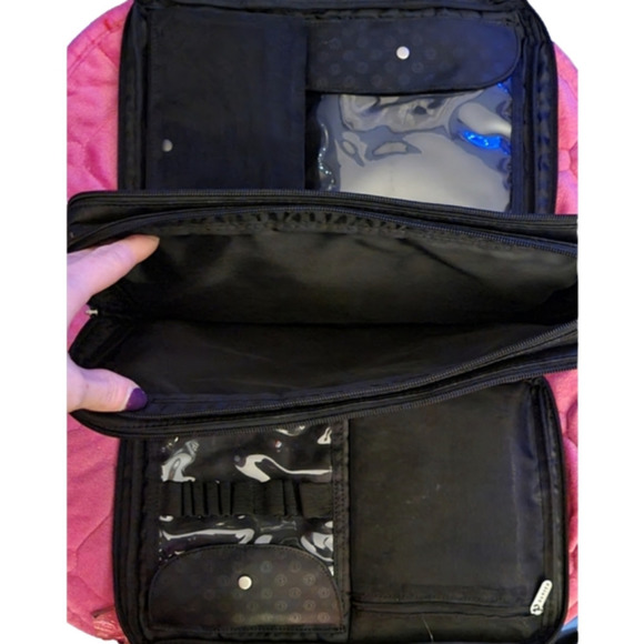 Danier 11" black laptop bag - Picture 4 of 7